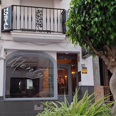 Hostal Montys 内尔哈 外观 照片